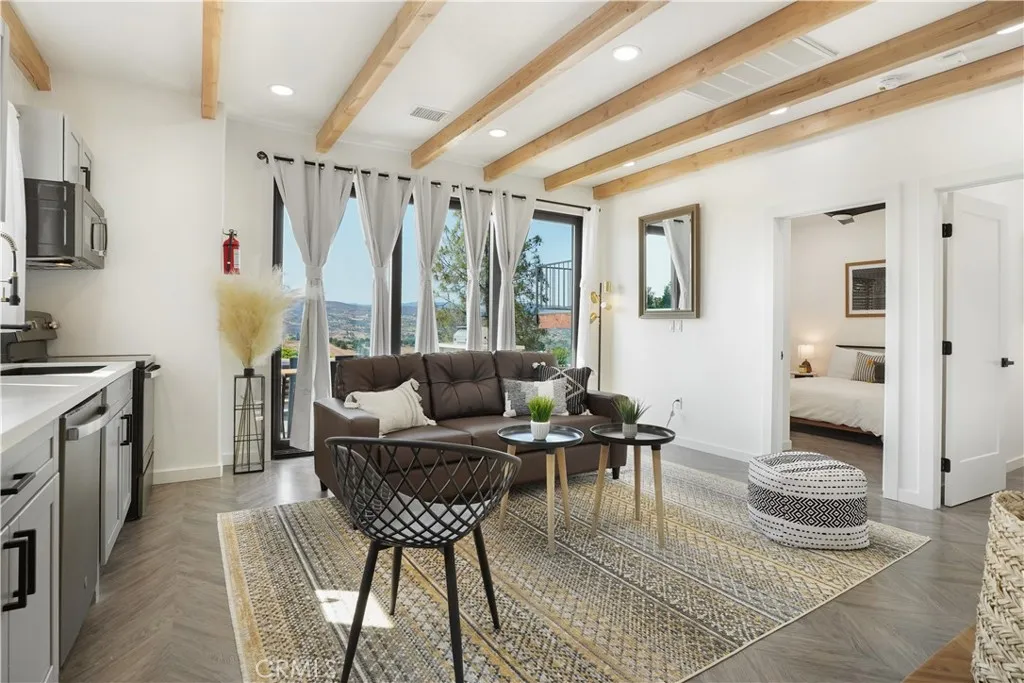 38225 Camino Sierra Road, Temecula, California 92592 home-pic-30